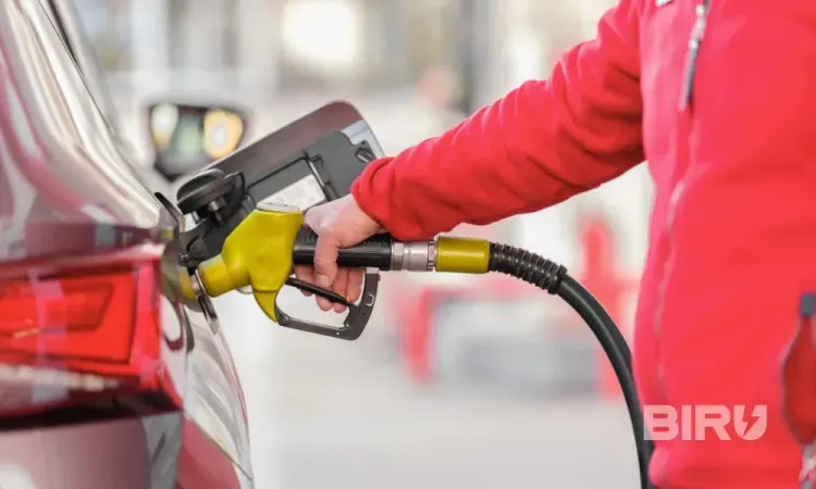 medium_fuel price malaysia ron95 ron97 diesel update.webp